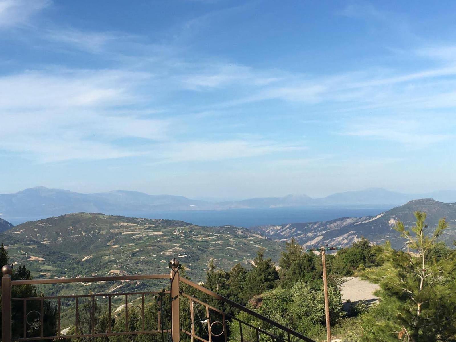 Апартаменти Alafe Relax & View Synikia Mesi Trikalon Екстер'єр фото